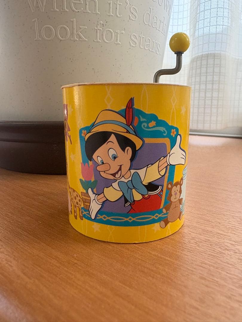 ディズニーランド ピノキオ 手回しオルゴール - メルカリ