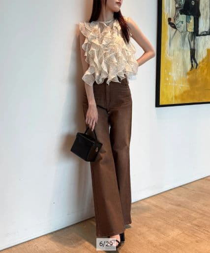 【まゆまゆ】【新品】　美脚セミフレアデニムパンツ 　リランドチュール