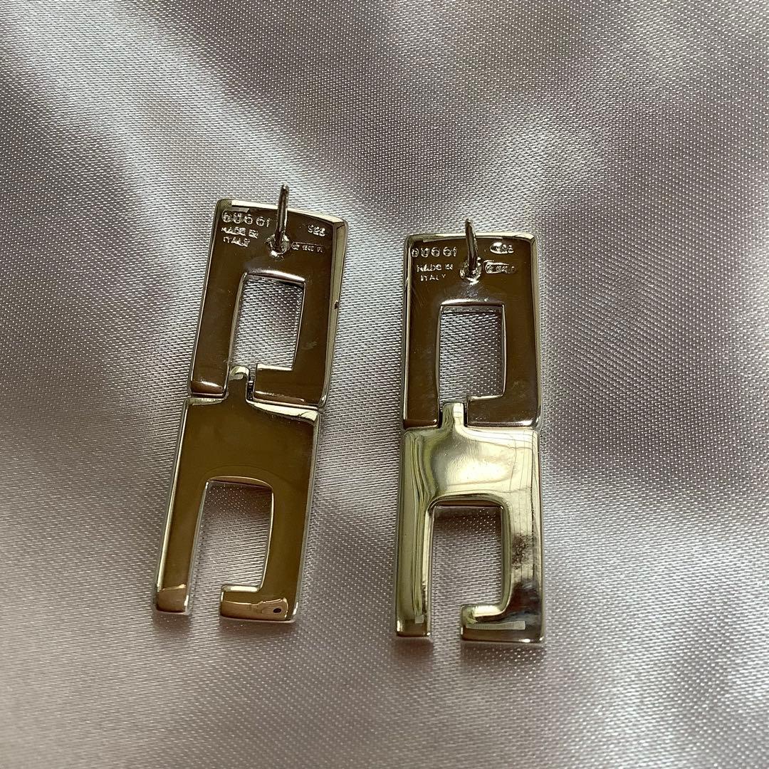 美品】グッチ ピアス 磨き済み GGモチーフ シルバー ぶら下がり - メルカリ