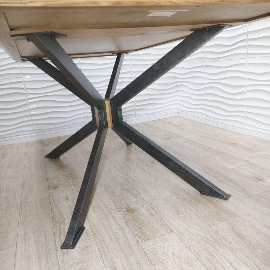 ダイニングテーブル Mitsuru SUZUKI