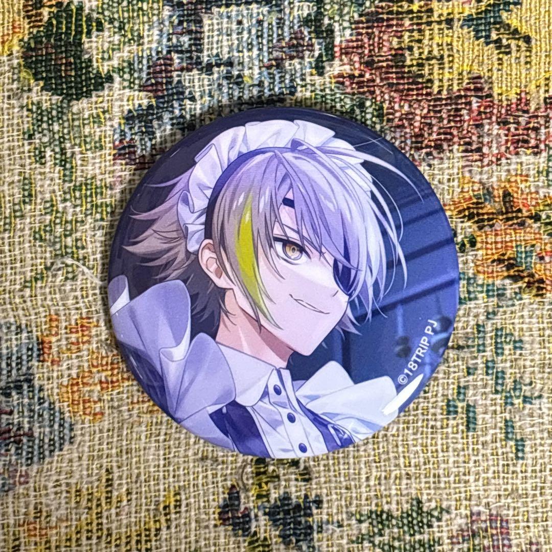 エイトリ 白光琉衣 缶バッジ - メルカリ