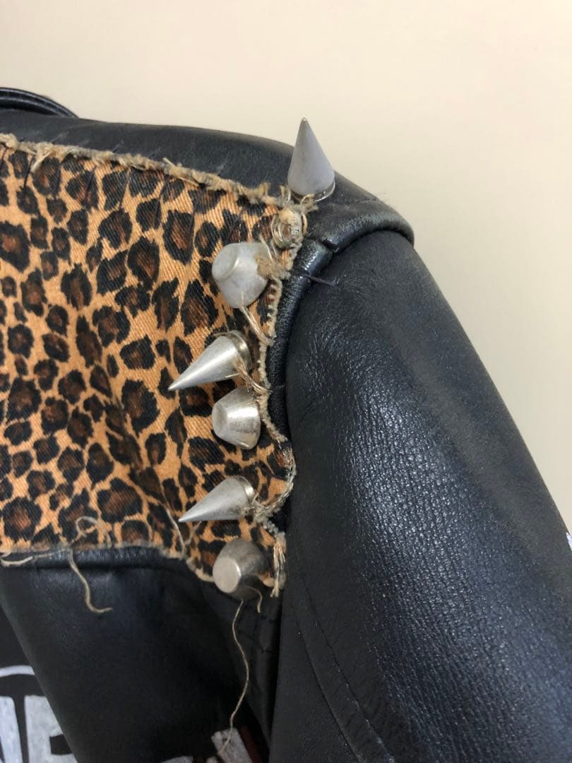 渋谷candy購入 スタッズダブルライダースジャケット - メルカリ