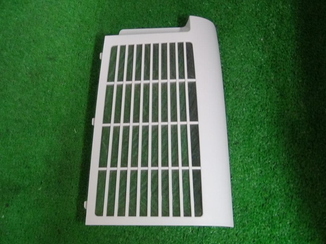 M0★シャープCM-N100-W 冷風衣類乾燥除湿機 プラズマクラスター7000