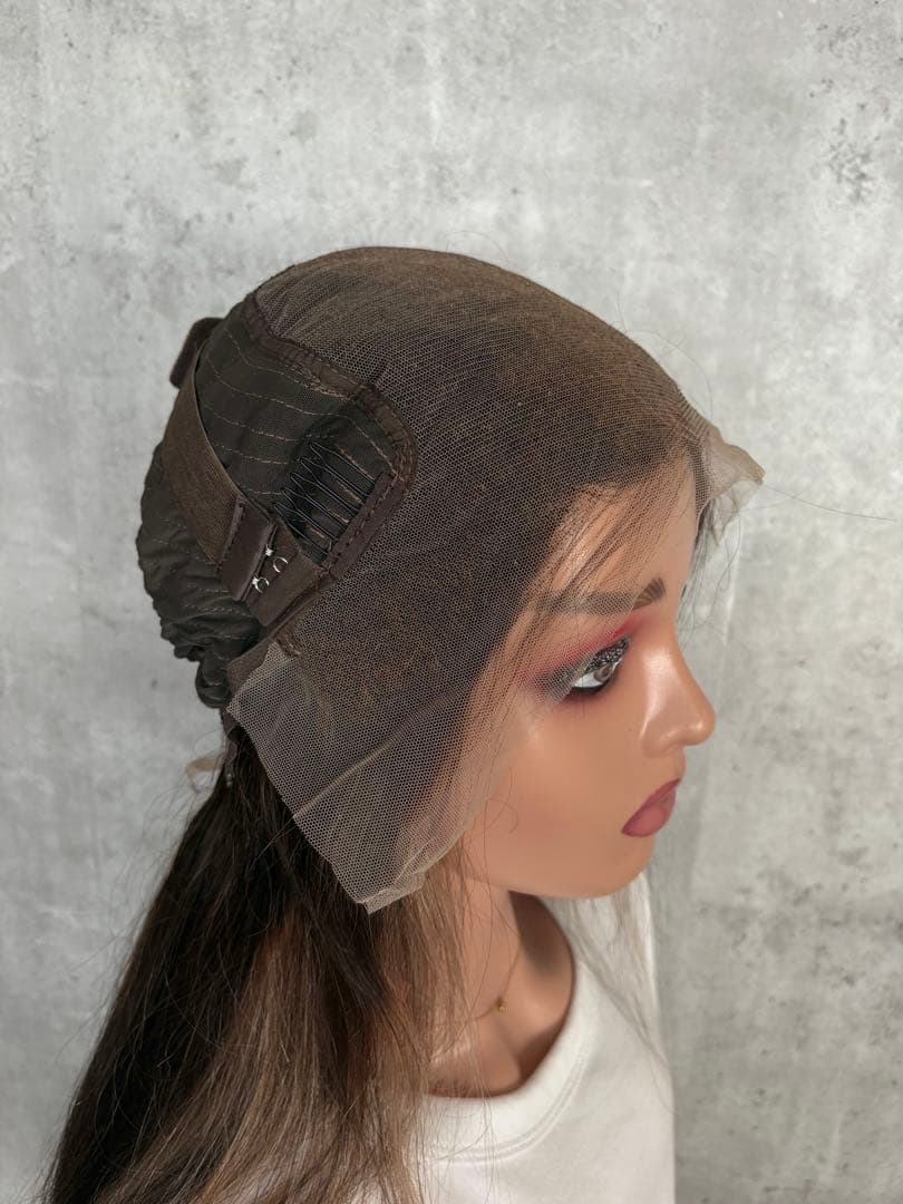 【新品】人毛100%フルウィッグ｜ブラウンハイライト｜自然なもみあげ｜ロング