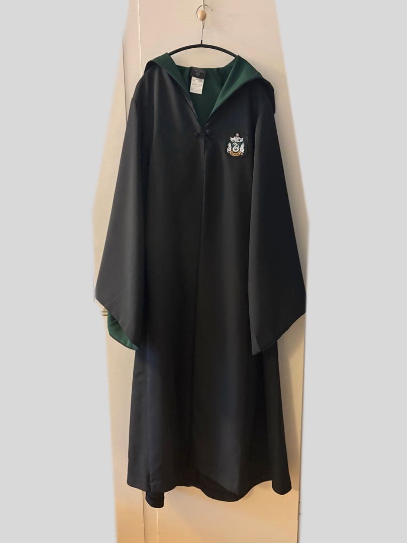 ハリーポッター スタジオツアー公式 スリザリン ローブ XS - メルカリ
