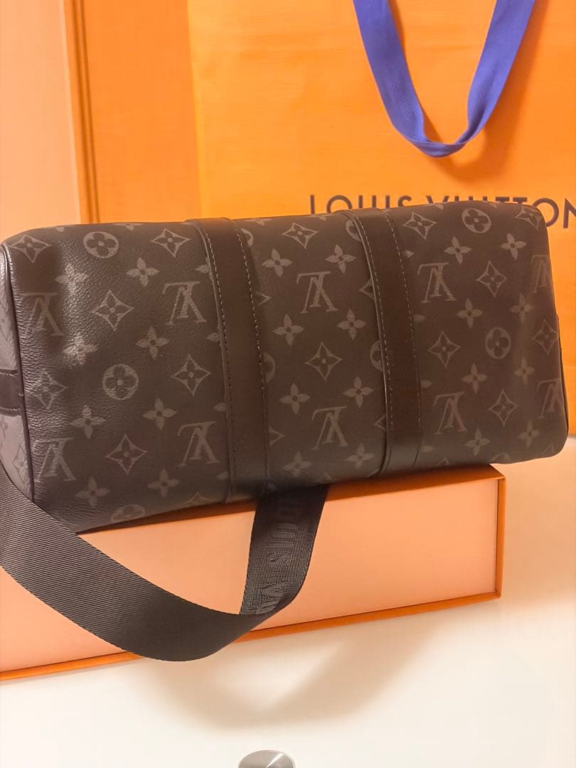 ルイヴィトン キーポルバンドリエール35 モノグラム エクリプス M46655