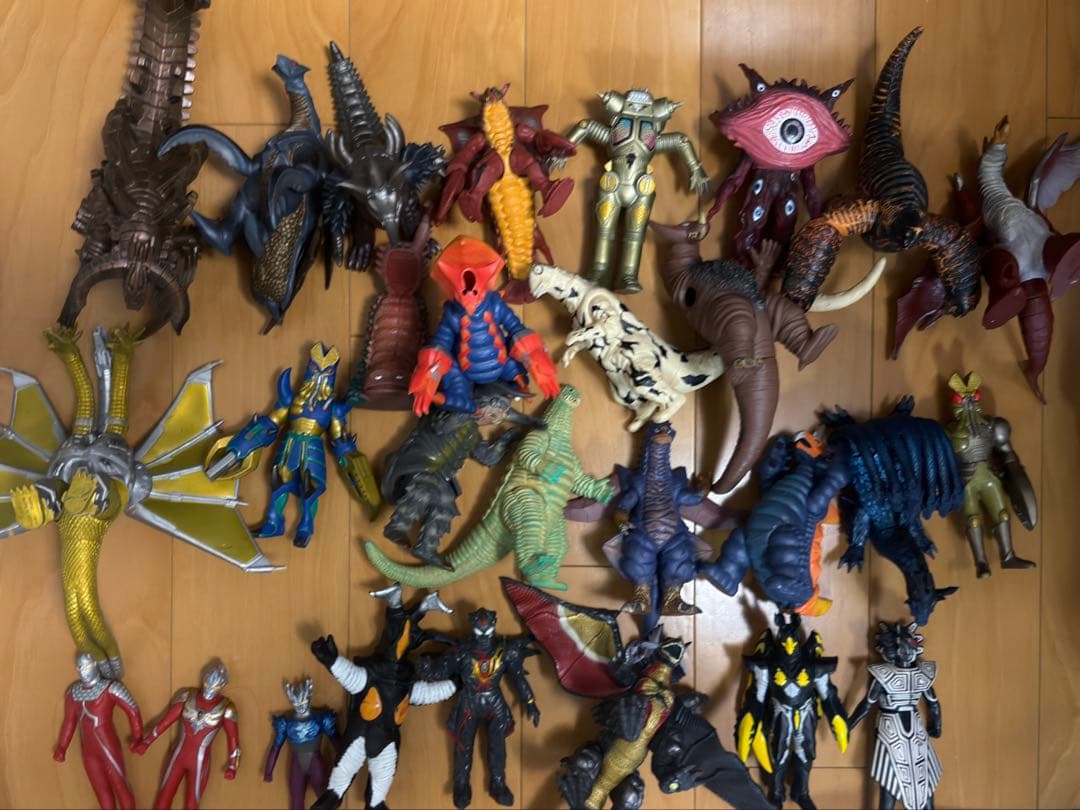 ウルトラマン 特撮フィギュア ジャンク 大量まとめ売り 28体 レア品あり
