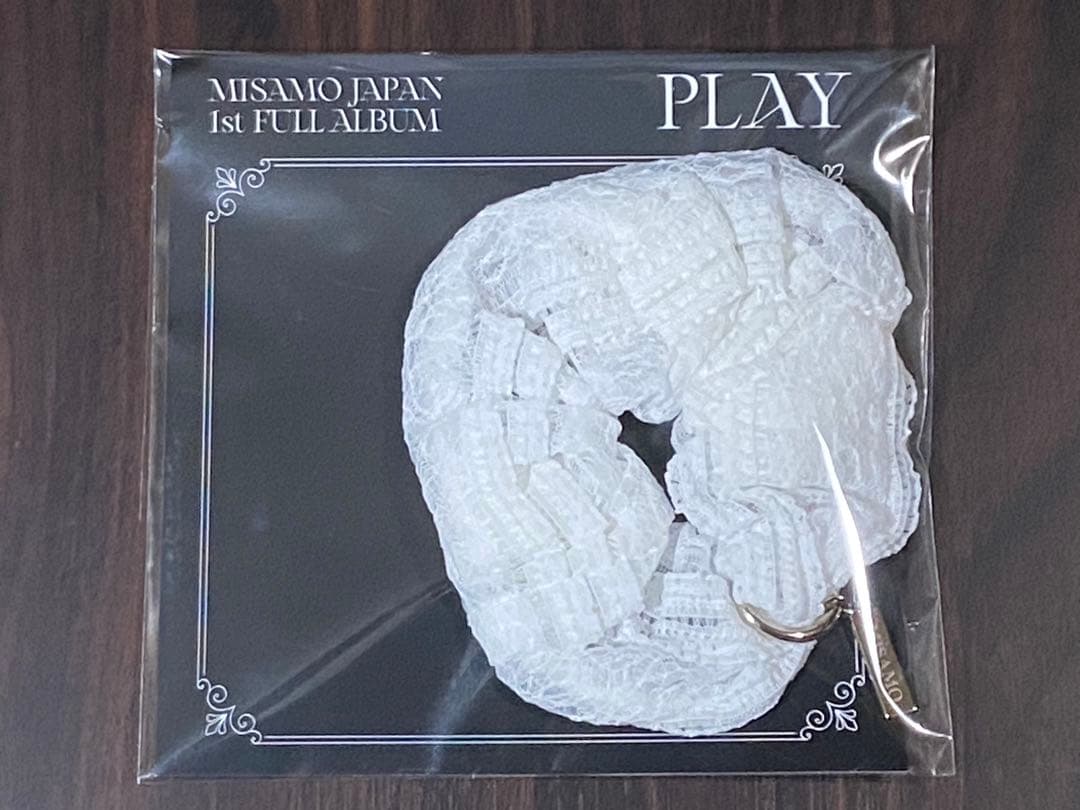 TWICE MISAMO リスニングパーティー 限定 シュシュ - メルカリ