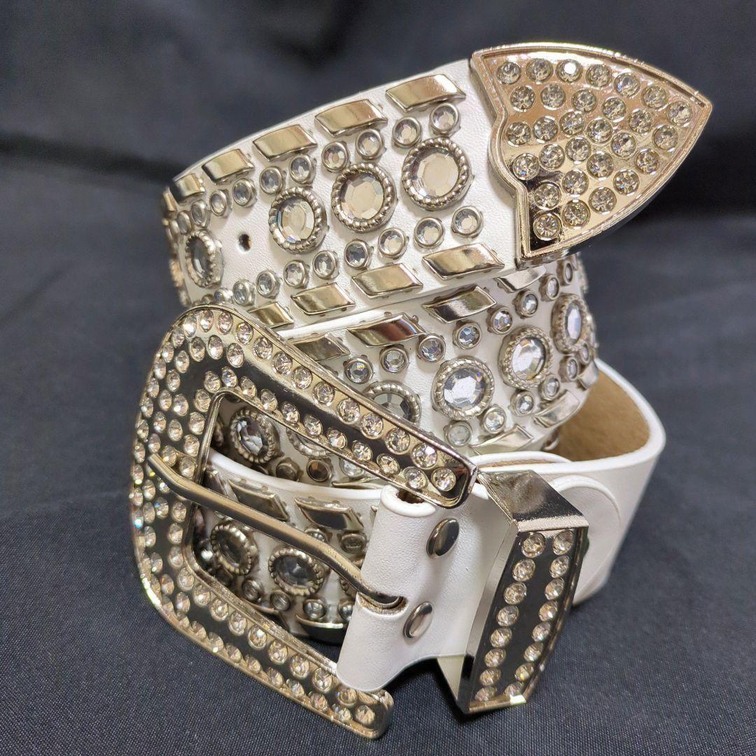 ベルト ホワイト シルバー ブリンブリン Y2K ウエスタン ギャル - メルカリ