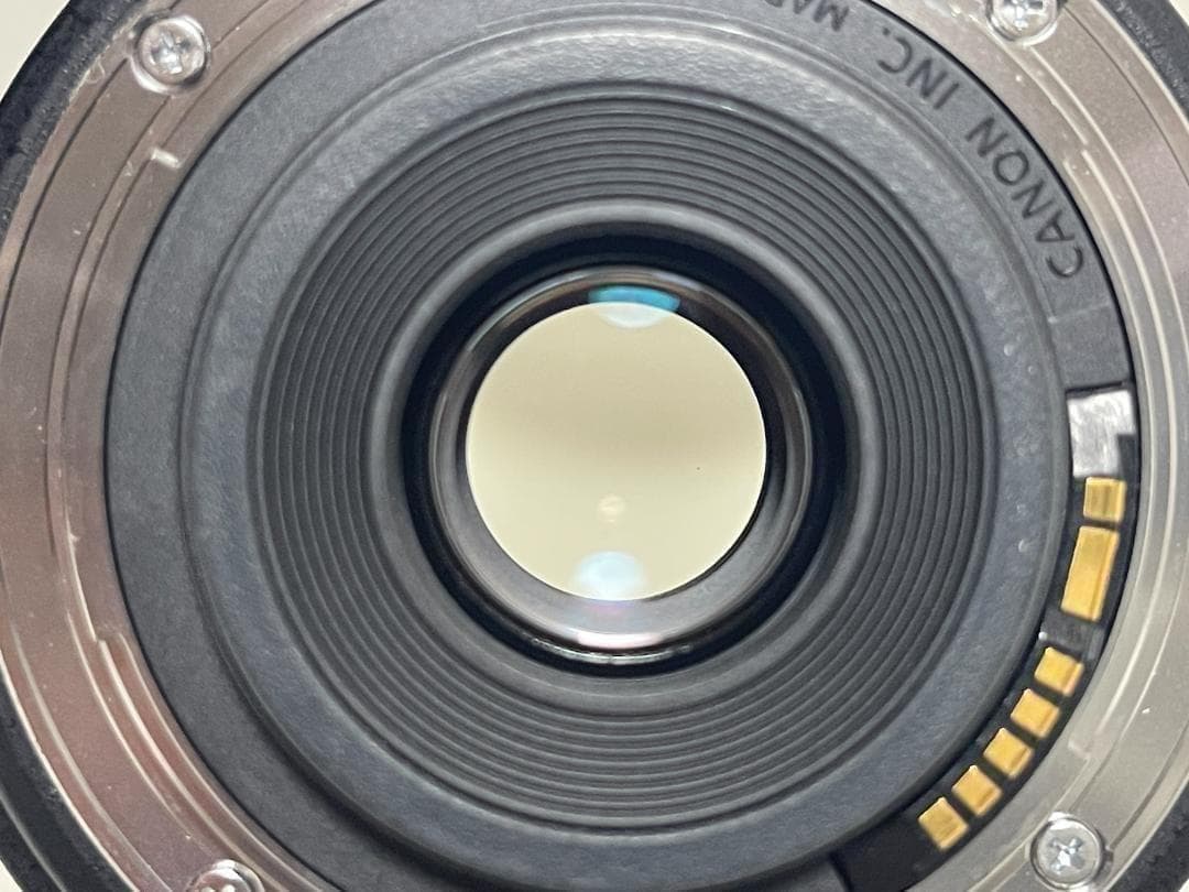 美品 Canon EF-S 18-135mm f3.5-5.6 IS STM