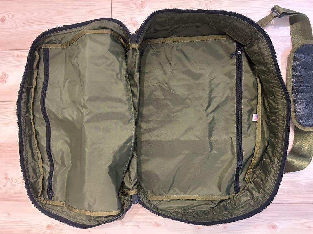 ブリーフィング　ボストンバッグ