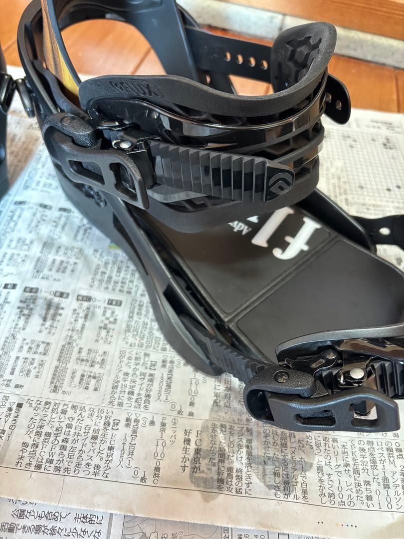 FLUX ds LTD TEAM 22-23 Mサイズ　ビンディング