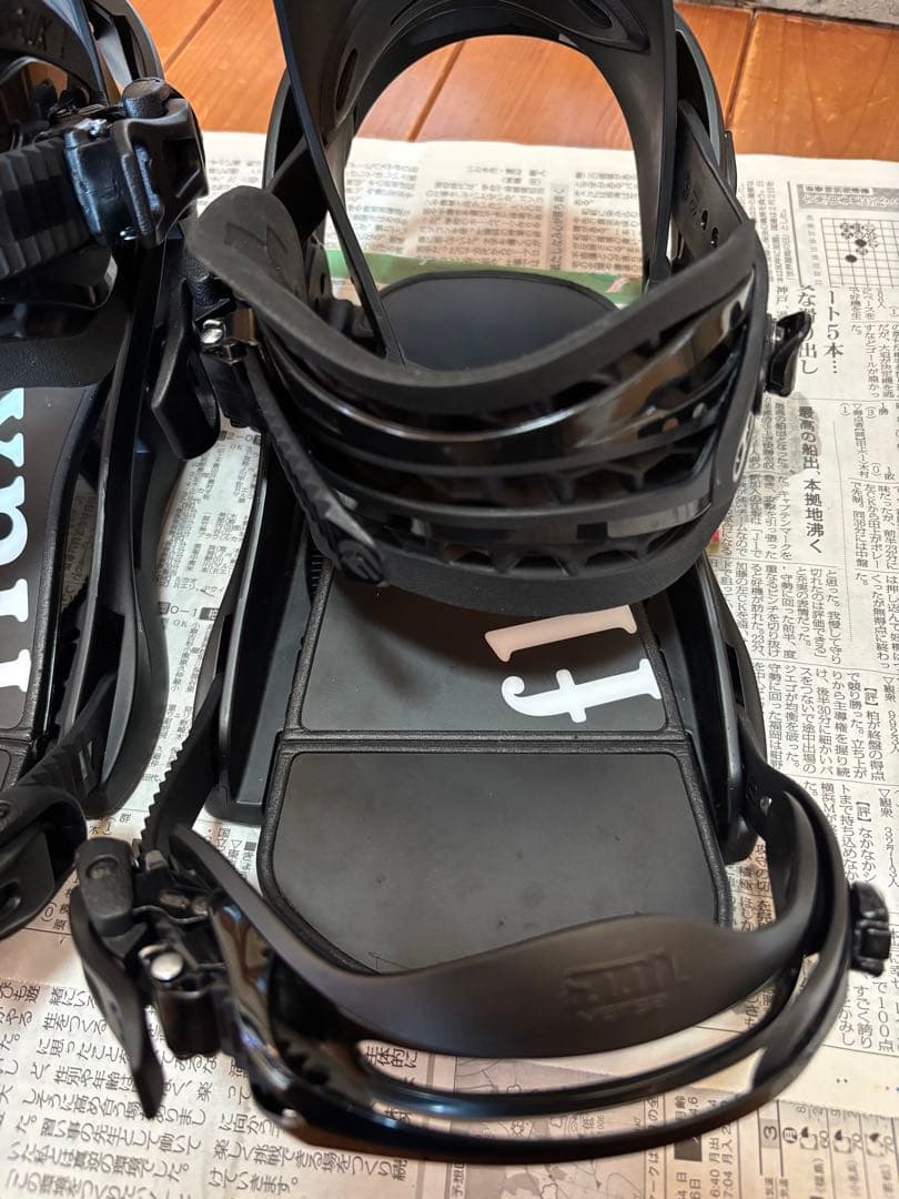 FLUX ds LTD TEAM 22-23 Mサイズ　ビンディング