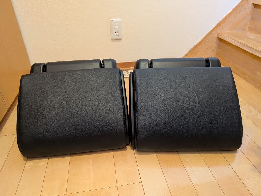 トヨタ純正 オットマン 2個セット - メルカリ