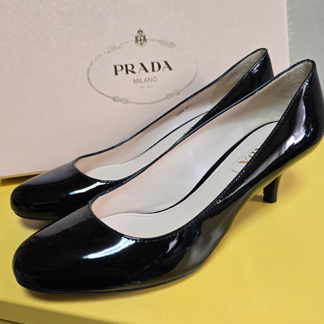 PRADA ブラック ハイヒール パンプス　未使用24.5cm プラダ/パンプス/黒/サイズ：35.5(日本サイズ22.5cmに相当します)の