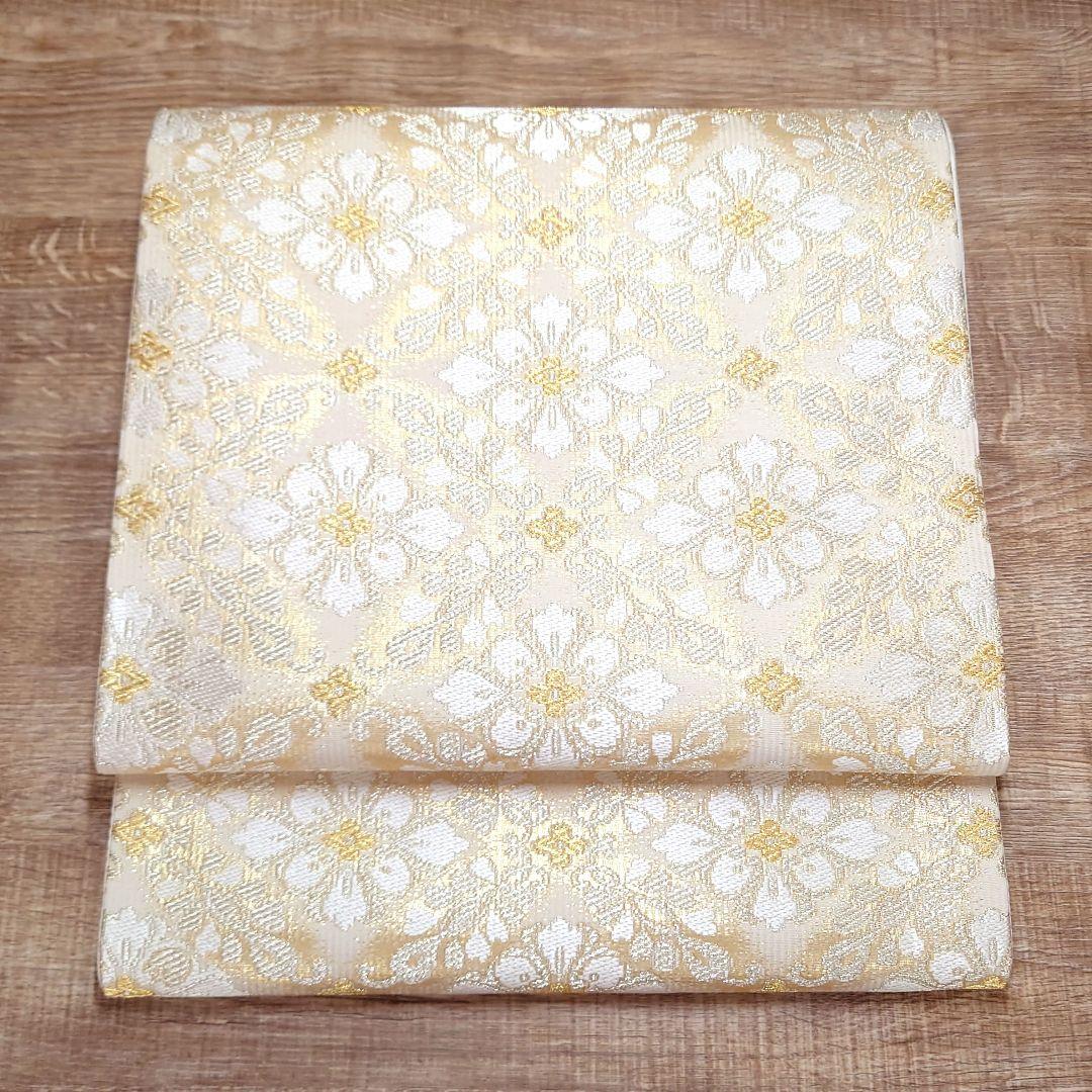 袋帯 白金 花菱七宝 六通 お仕立て込み 振袖 袋帯 単品「象牙色地、白金×砂色 ねじ花に七宝」六通柄 日本製 お