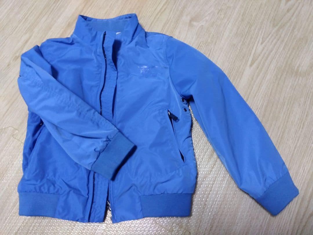 バーバリー チルドレン 104cm 4Y ナイロンジャケット 青 - メルカリ