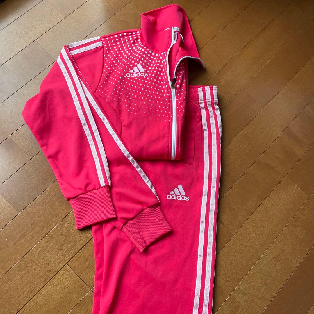 かわいい ピンク ジャージ上下セット アディダス - メルカリ