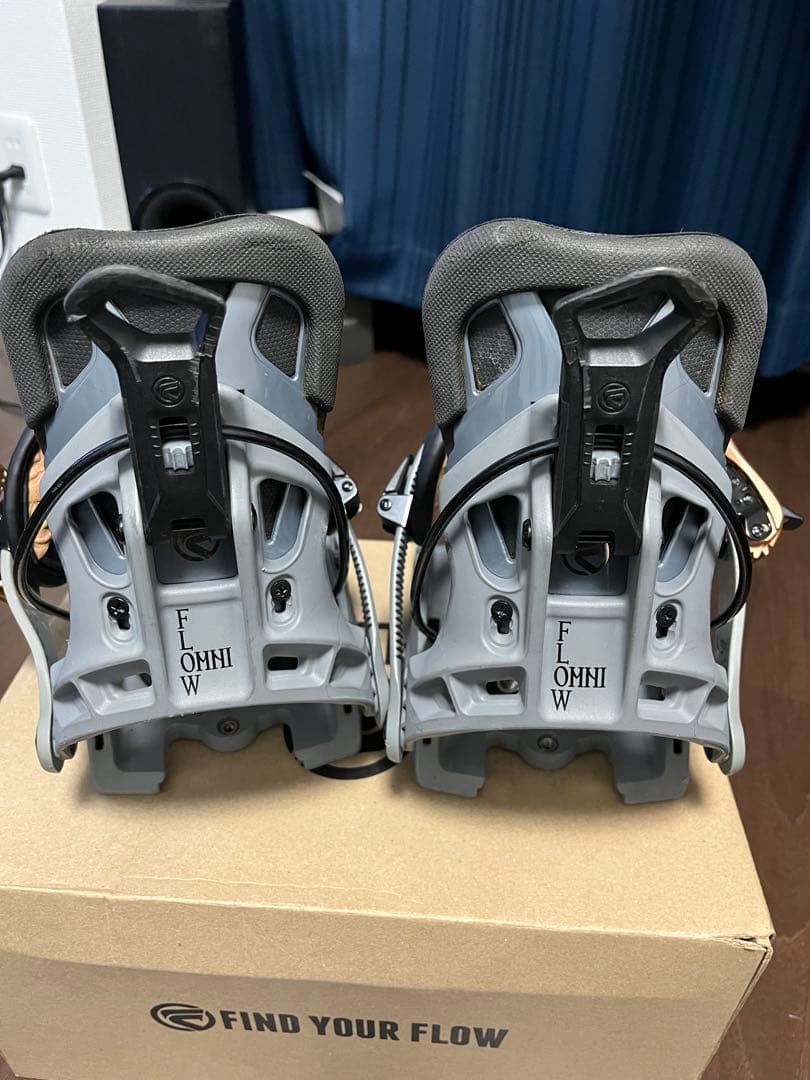 FLOW OMNI HYBRID Mサイズ スノーボード ビンディング フロー