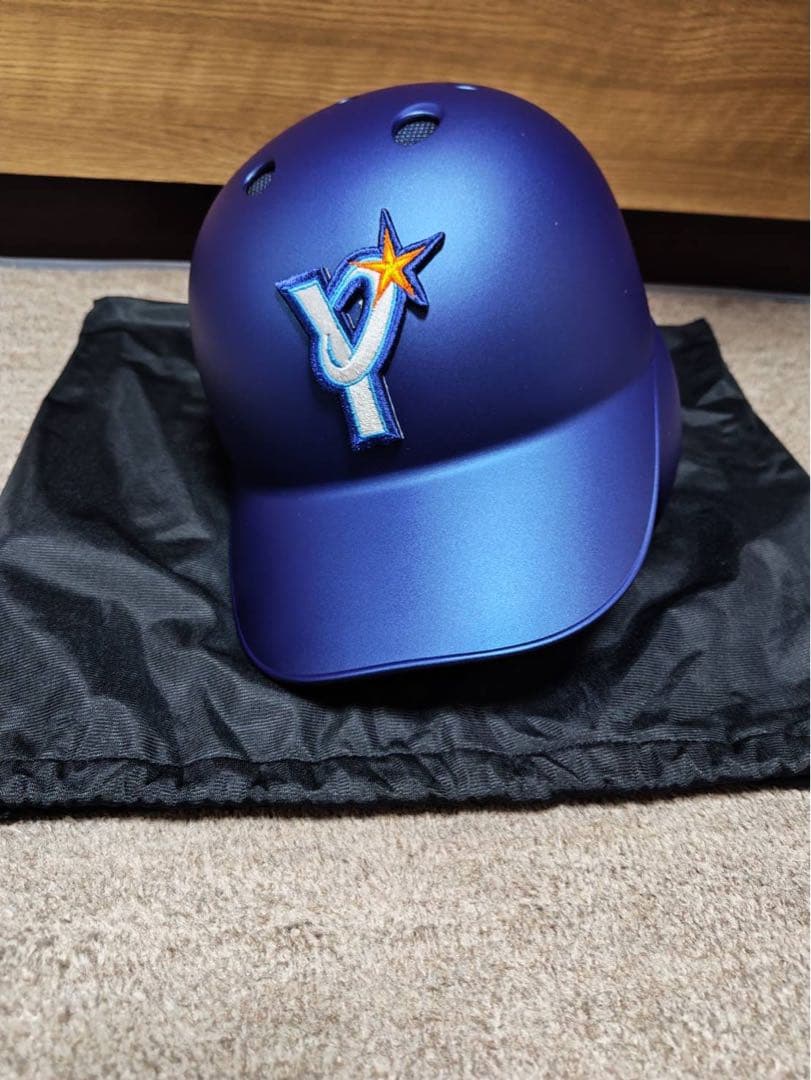 2023横浜DeNAベイスターズビジターオーセンティックヘルメット - メルカリ