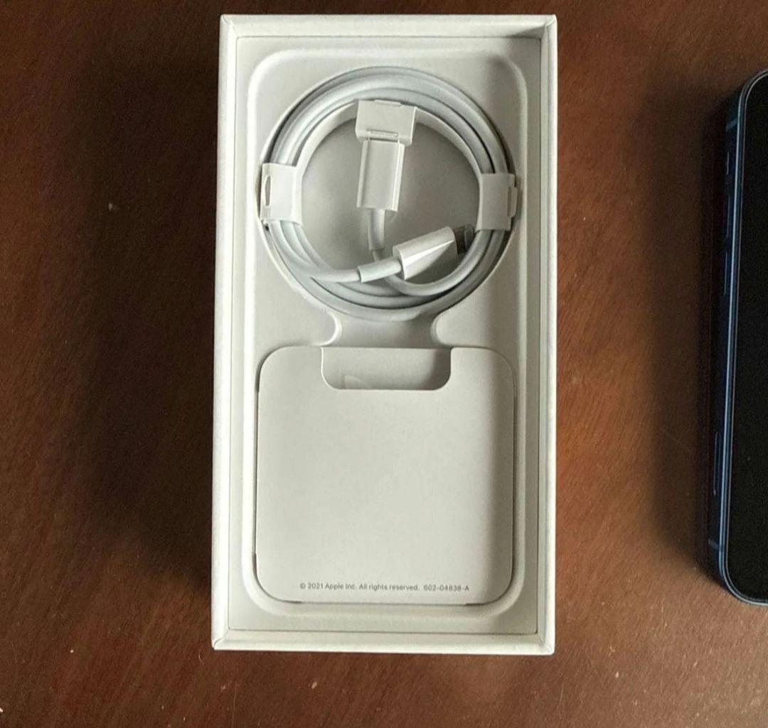 Apple iPhone 13 mini 青色 本体 充電ケーブル付き - メルカリ