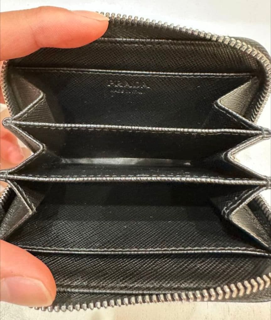 画像6枚目必見《無料同封》RFID搭載 PRADA ケース《2MM358》