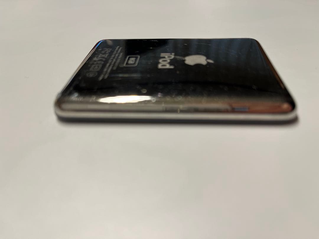 iPod nano 第3世代 ブラック 8GB - メルカリ