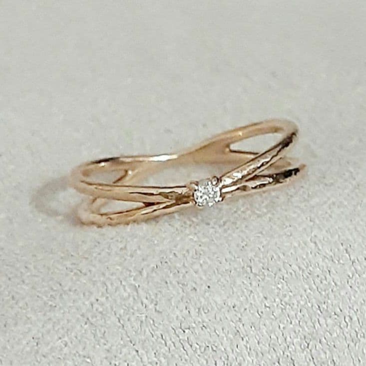 エテ K10YG クロスライン ダイヤモンド ピンキーリング - メルカリ