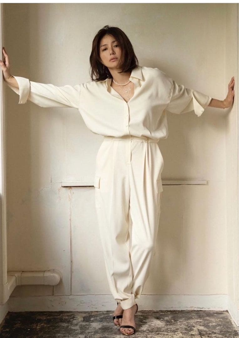 loin．ロワン 井川遥 オールインワン 黒 36 - メルカリ