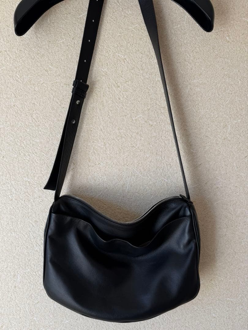 パピヨネ　ショルダーバッグ　黒