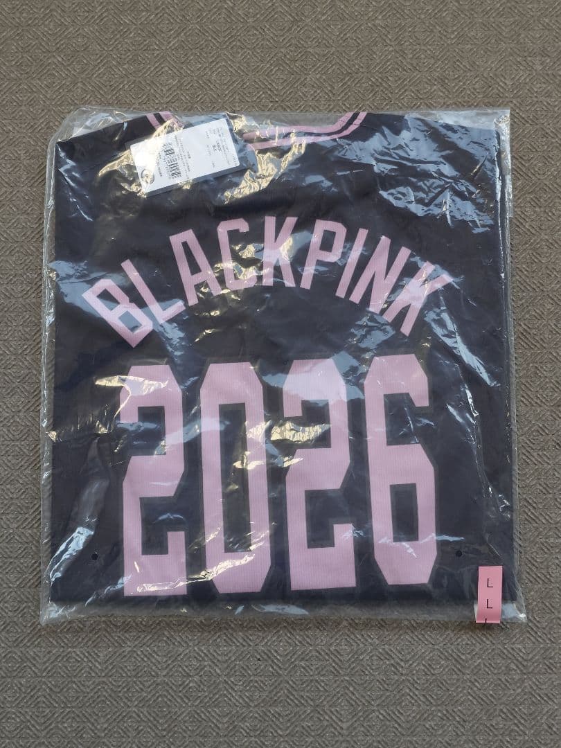 の*こ様 読売ジャイアンツ BLACKPINK ユニフォーム ブラック ピンク 読売ジャイアンツ×BLACKPINK ブラック クロップド ユニホーム