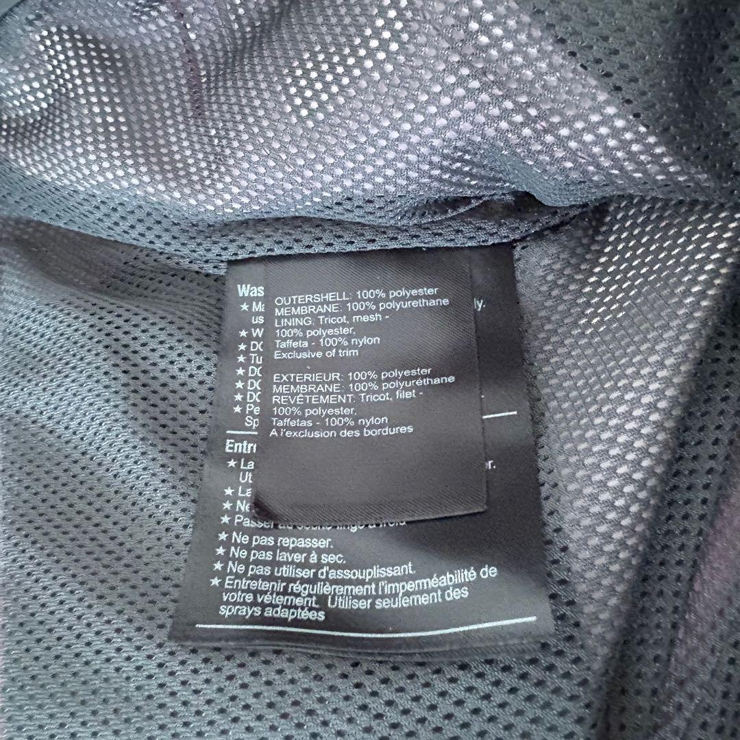 極美品☆BURTON☆バートン　スノーボードウェア　スキー　上下　Mサイズ　総柄