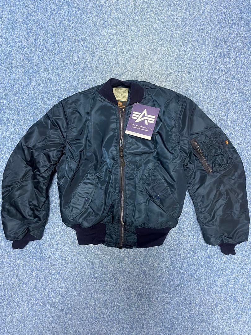 ALPHA INDUSTRIES MA-1 フライトジャケット Mサイズ Alpha Industries（アルファ・インダストリーズ） 大きいサイズ メンズ