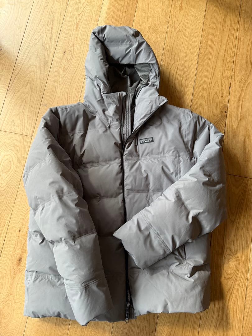 patagonia グレー ダウンジャケット Lサイズ Men's Reversible Silent Down Jacket – Patagonia Worn Wear®