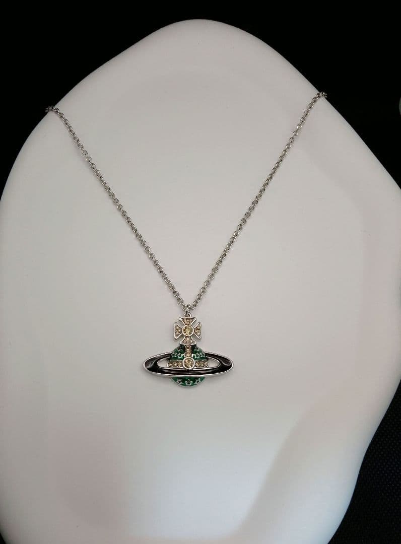 ヴィヴィアンウエストウッド MAN ROXANNE ネックレス - メルカリ