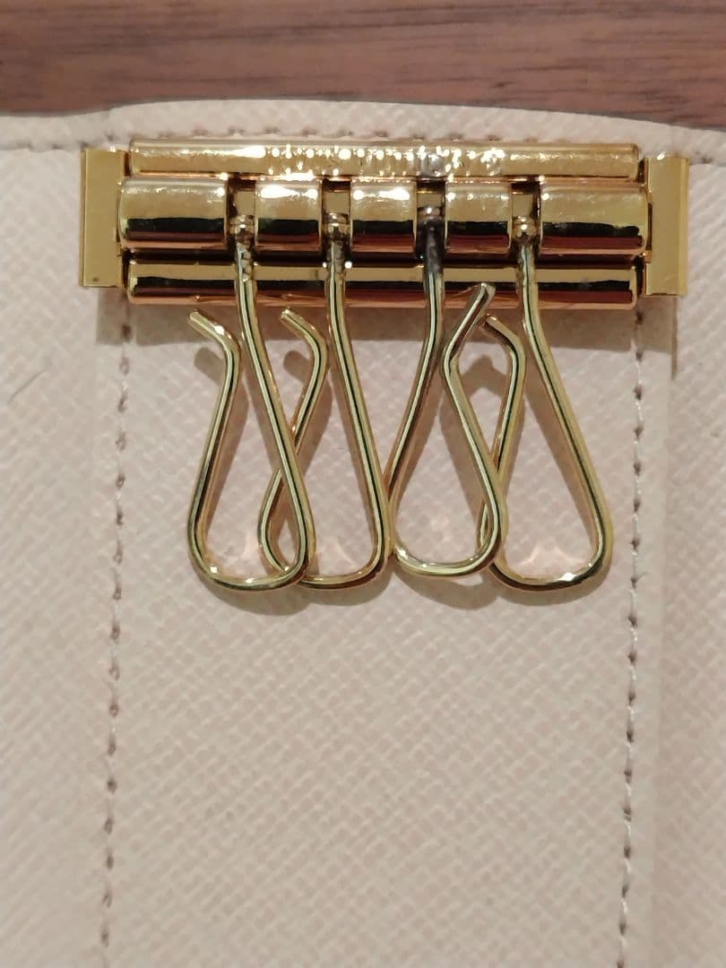 【大幅値下げしました】ルイヴィトン ミュルディクレ４ ４連キーケース モノグラム