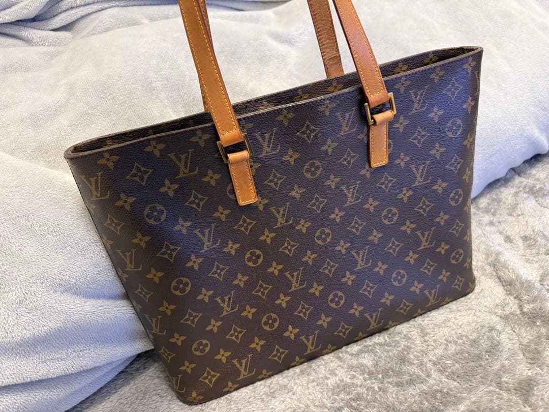 Ｐ　Louis Vuitton モノグラム　ルコ　トートバッグ Louis Vuitton Monogram Canvas Luco Tote Bag | Yoogi's Closet