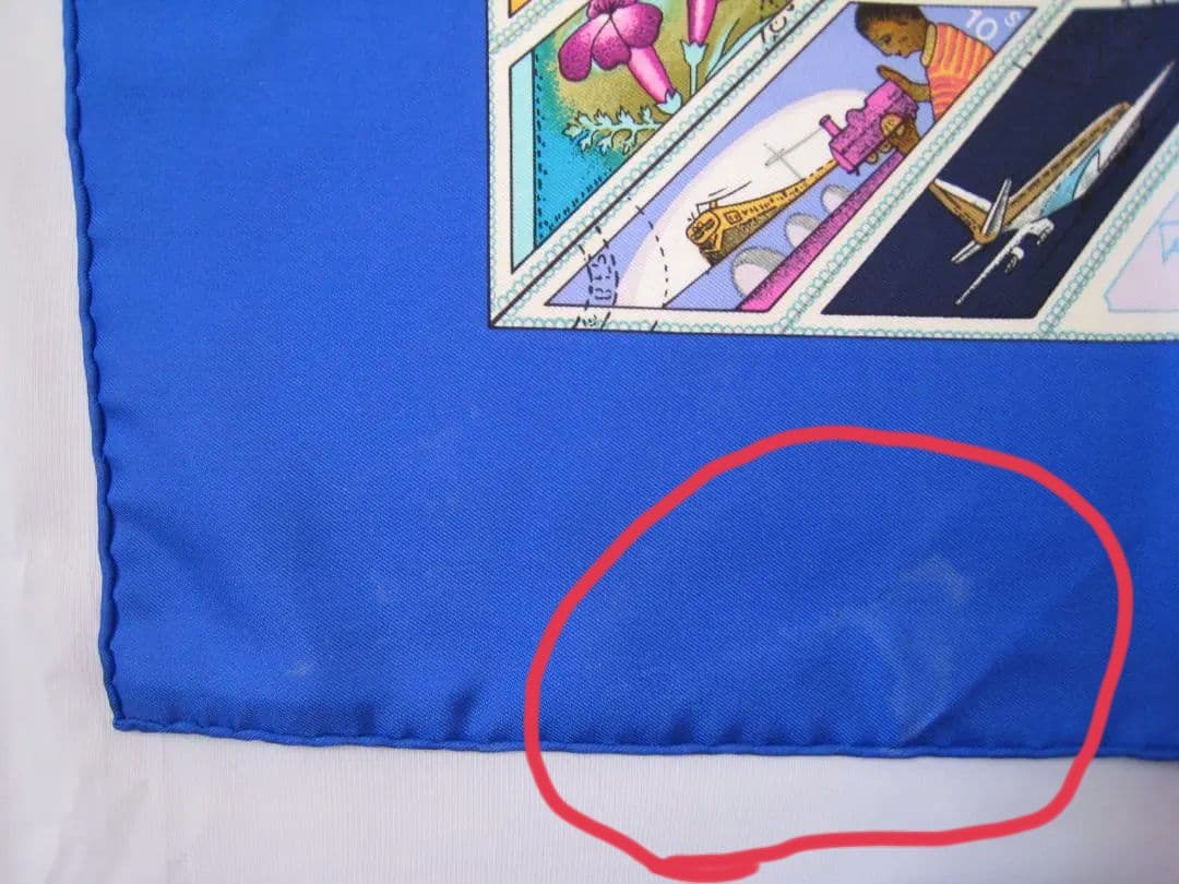 エルメス カレ90 シルクスカーフ 箱付き シミあり スイス購入