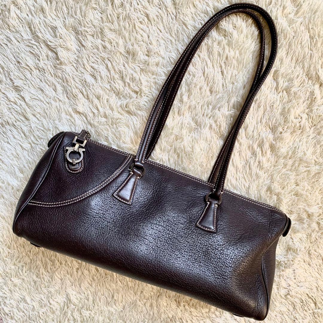 サルヴァトーレフェラガモ トートバッグ ガンチーニ レザー ブラウン 🎰