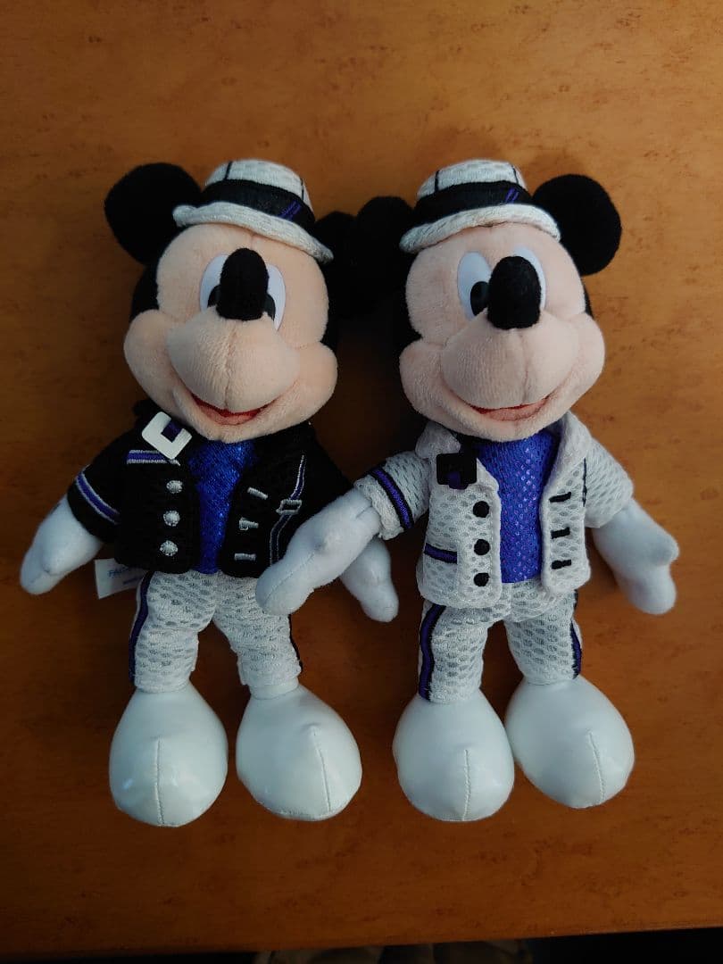 ディズニーランド クラブマウスビート ミッキー ぬいぐるみバッジ 東京ディズニーランド ディズニー 通販 クラブマウスビート ぬいぐるみ