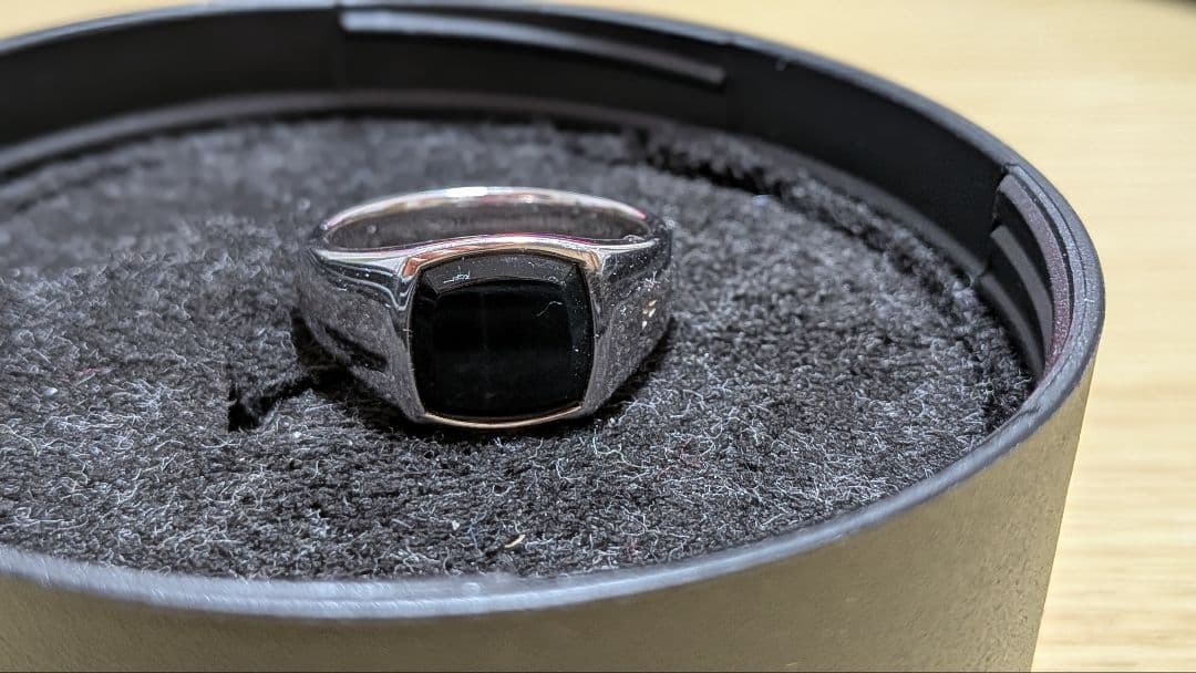 Sunfkin様】 TomWood ブルーホークアイ S925 サイズ60 - メルカリ