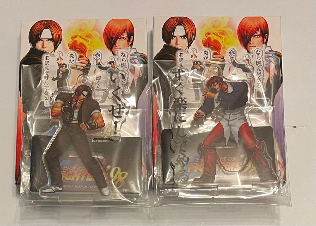 KOF'98 セリフ入りアクリルスタンド&キーホルダー 草薙京vs八神庵