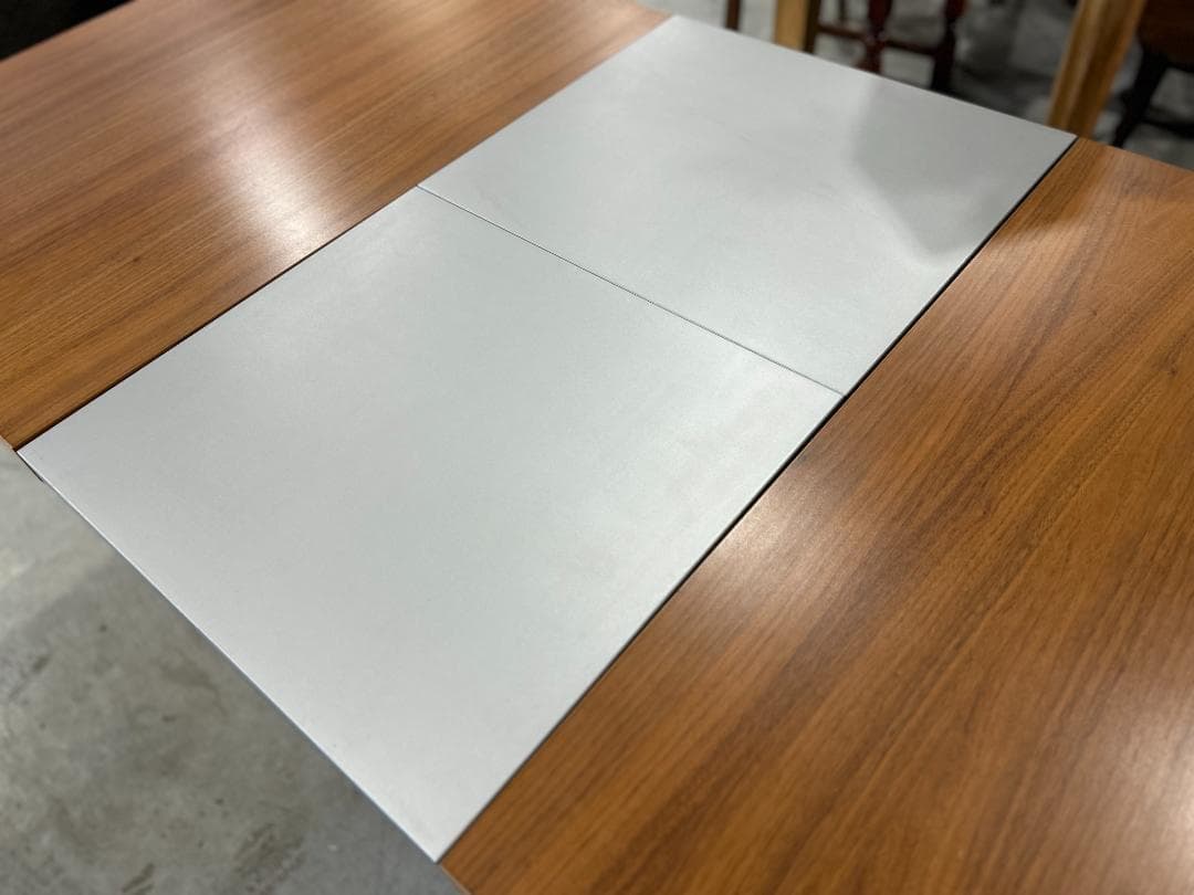 BoConcept / ボーコンセプト｜エクステンション　ダイニングテーブル