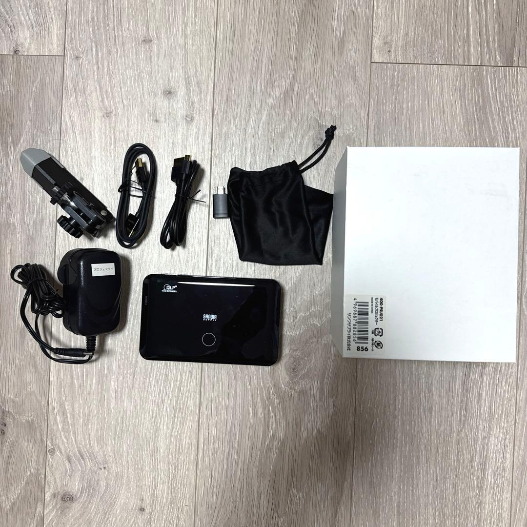 モバイルプロジェクター　サンワサプライ 400-PRJ021 サンワサプライ プロジェクター 400-PRJ021 HD 200 ANSIルーメン