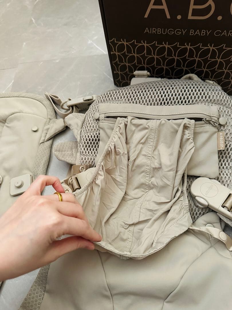 美品✨】A.B.C. エアバギー抱っこ紐 ベージュ＋ラルフローレン洋服セット