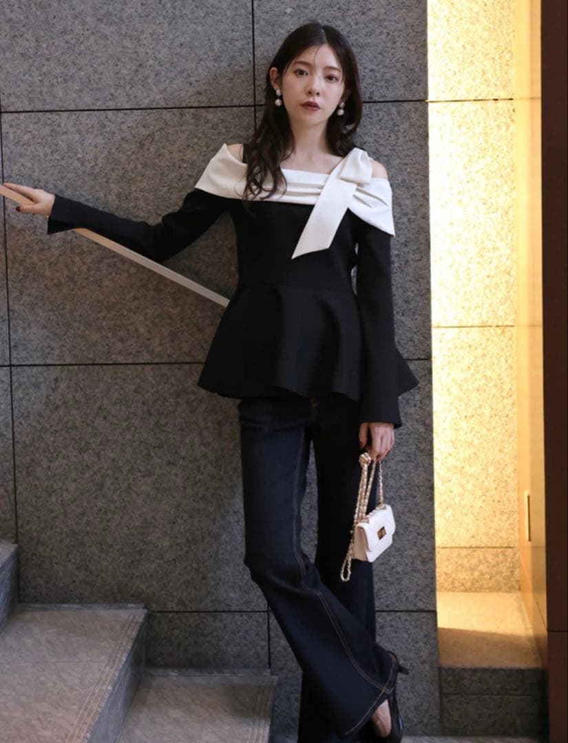 Rirandture】オフショルリボンドッキングニット 未使用タグ付き - メルカリ