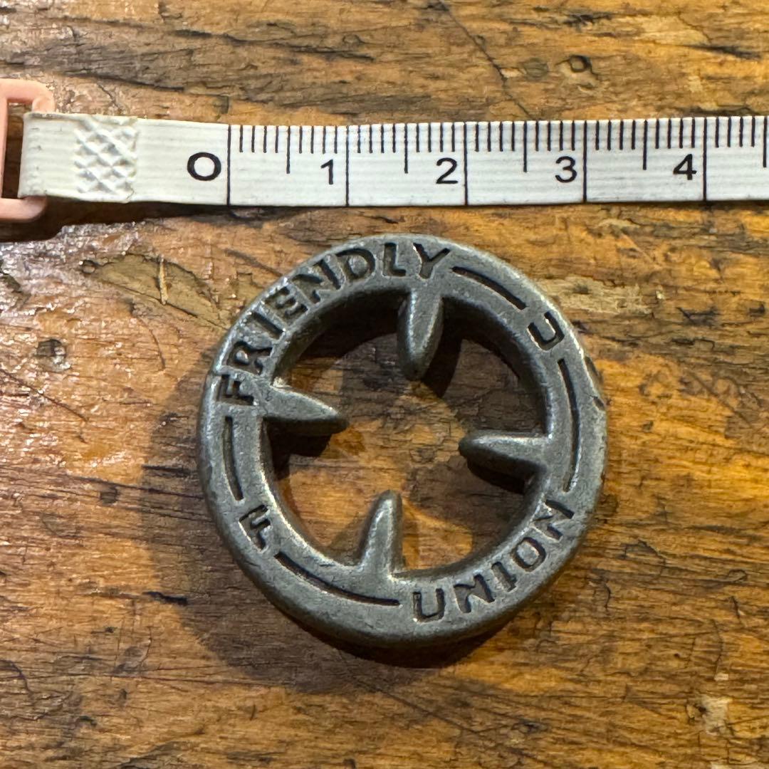 INDEPENDENT BRIXTON キーリング キーホルダー アイアンクロス - メルカリ