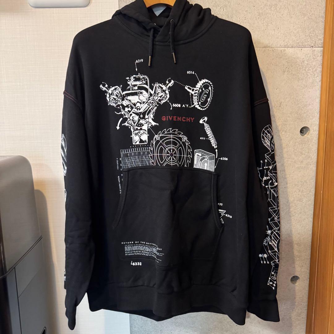 roots様専用 GIVENCHY グラフィックフードスウェット - メルカリ