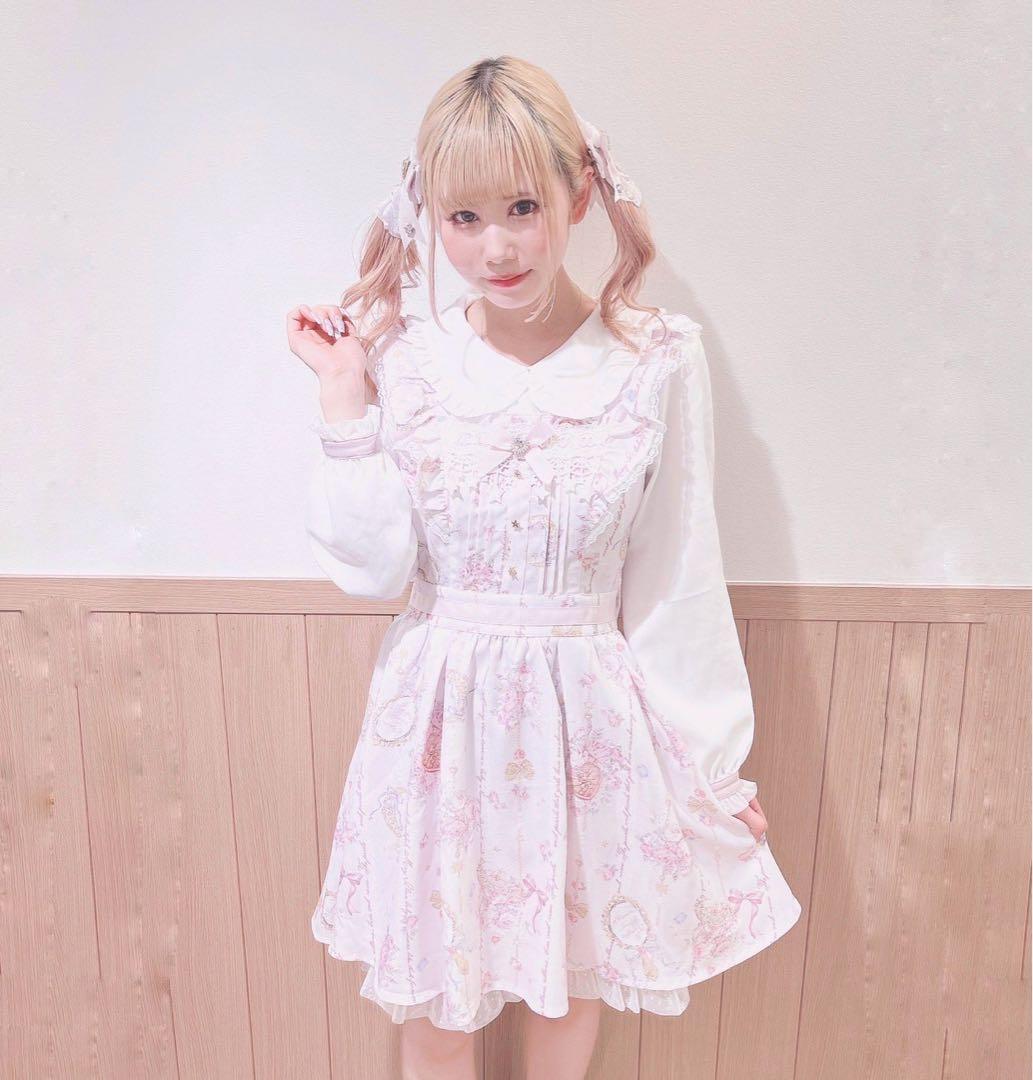 ♡LIZLISA ジュエリー柄ワンピース ピンク - メルカリ