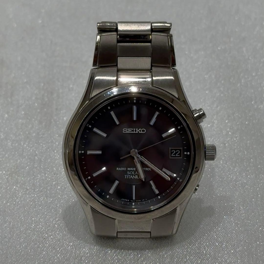 SEIKO 電波ソーラー チタン メンズ 腕時計 クォーツ デイト 廃盤 日本